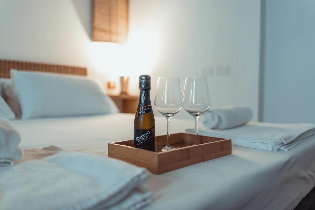 Gradelle San Nicola Bed & Breakfast Матера Екстериор снимка